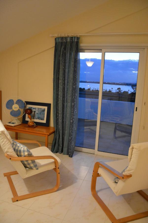 Must Stay - Sea & Salt Lake Panoramic View Apt Larnaca Exterior photo